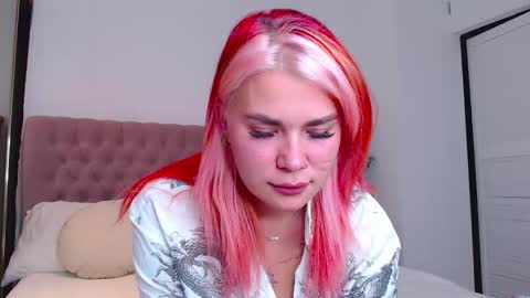 Maria  online show from October 14, 2025, 8:53 pm