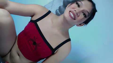 Snapshot of naughtybynight28 chatting on December 5, 2025, 5:38 am naughtybynight28 online show from December 5, 2025, 5:38 am