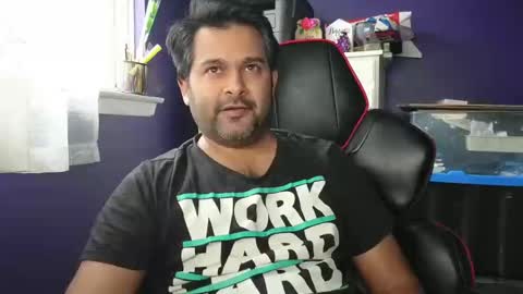 Snapshot of naughtydesicock chatting on December 28, 2024, 8:47 pm sakhtlaundaz online show from December 28, 2024, 8:47 pm