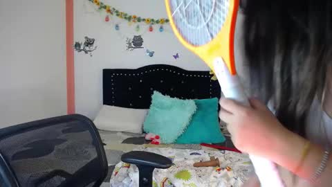 Snapshot of naughtygirl_mmm chatting on March 5, 2025, 11:05 pm Valeria online show from March 5, 2025, 11:05 pm