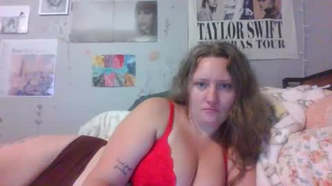 Snapshot of naughtylottie726 chatting on September 18, 2025, 3:47 pm naughtylottie726 online show from September 18, 2025, 3:47 pm