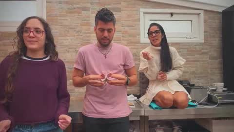 Snapshot of naughtyluxe chatting on October 21, 2025, 8:37 am ANDREA STEPH MIKE online show from October 21, 2025, 8:37 am