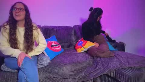 Snapshot of naughtyluxe chatting on November 15, 2025, 10:56 am ANDREA STEPH MIKE online show from November 15, 2025, 10:56 am