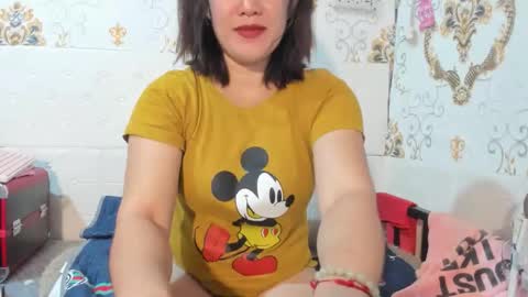 Snapshot of naughtymhavz chatting on September 18, 2025, 10:34 pm marvie mhavz online show from September 18, 2025, 10:34 pm