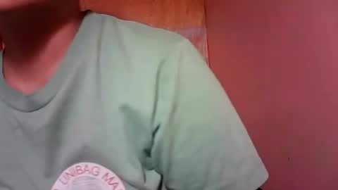 naughtymom_33 online show from October 3, 2025, 10:18 pm