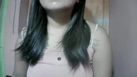 naughtymom_33 online show from November 11, 2025, 8:31 pm