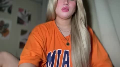 Rose Wilson online show from December 30, 2024, 3:36 am