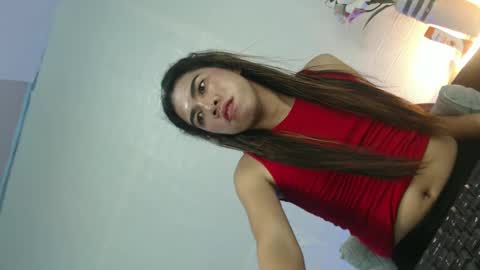 Snapshot of naughtywildvenice chatting on February 7, 2025, 7:17 pm naughtywildvenice online show from February 7, 2025, 7:17 pm