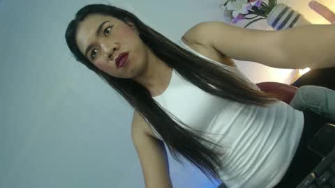 Snapshot of naughtywildvenice chatting on February 9, 2025, 9:58 am naughtywildvenice online show from February 9, 2025, 9:58 am