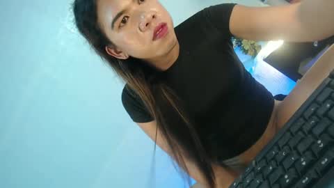 Snapshot of naughtywildvenice chatting on February 16, 2025, 5:48 pm naughtywildvenice online show from February 16, 2025, 5:48 pm