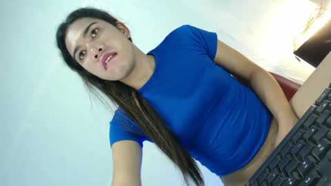 Snapshot of naughtywildvenice chatting on February 19, 2025, 3:38 pm naughtywildvenice online show from February 19, 2025, 3:38 pm