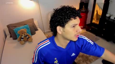 Snapshot of naxttan chatting on September 15, 2025, 4:01 am Natan online show from September 15, 2025, 4:01 am