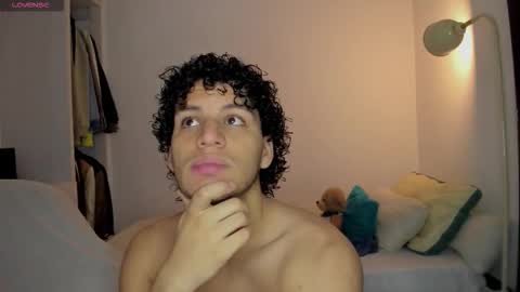 Snapshot of naxttan chatting on November 24, 2025, 8:25 am Natan online show from November 24, 2025, 8:25 am