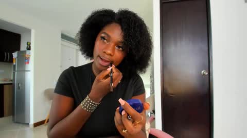 Nayah Williams  - OnlyFans  online show from November 20, 2025, 1:00 pm