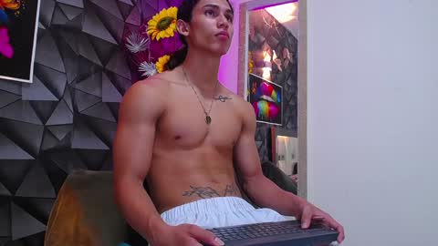 Nazper online show from December 31, 2024, 6:35 pm