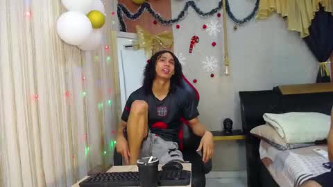 Nazper online show from November 26, 2025, 3:46 pm