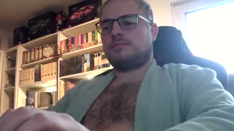 Snapshot of ndboy94 chatting on December 1, 2025, 11:37 am ndboy94 online show from December 1, 2025, 11:37 am