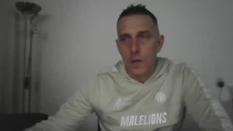 nederland77 online show from January 18, 2025, 6:43 pm