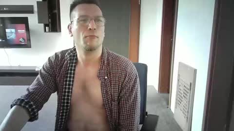 Snapshot of needfullthx chatting on March 1, 2025, 3:16 pm Sebastian online show from March 1, 2025, 3:16 pm