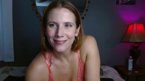 JenniferJen online show from March 7, 2025, 11:05 pm
