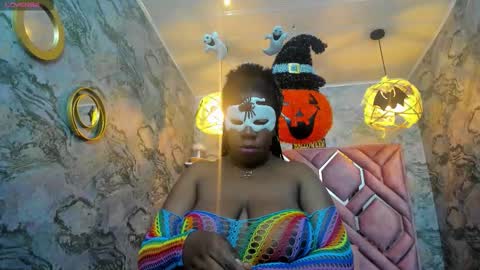 Snapshot of neffertiry_ebonny chatting on October 30, 2025, 4:58 am Nefer online show from October 30, 2025, 4:58 am