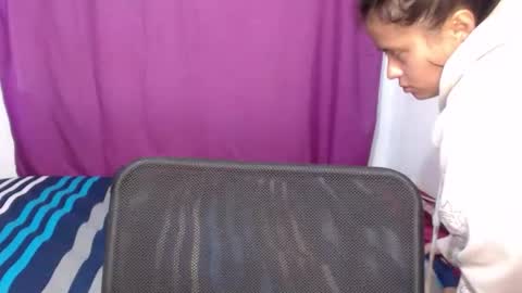 Zoe online show from September 21, 2025, 11:01 am