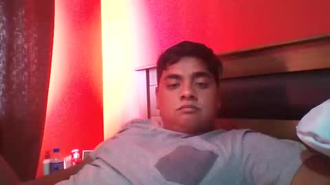 negritoo_2503 online show from November 24, 2025, 12:27 pm