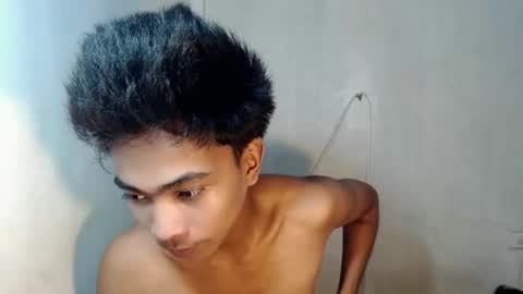 neil_asian69 online show from November 29, 2025, 9:12 am