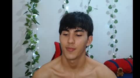 Snapshot of neithanzyn chatting on March 8, 2025, 7:53 pm Neithanzyn online show from March 8, 2025, 7:53 pm