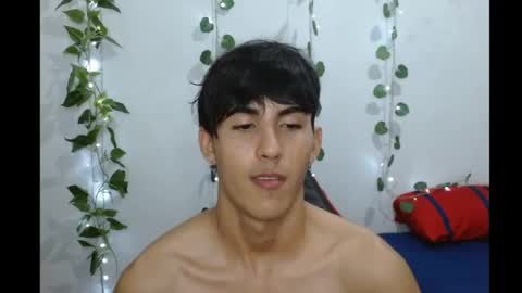 Snapshot of neithanzyn chatting on March 11, 2025, 10:42 pm Neithanzyn online show from March 11, 2025, 10:42 pm
