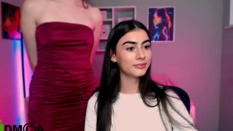 Snapshot of nekky_mouse chatting on September 17, 2025, 12:18 pm Meow online show from September 17, 2025, 12:18 pm