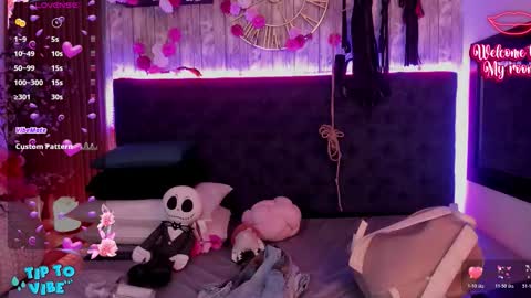 Miah online show from November 25, 2025, 11:21 am