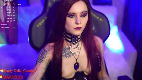 Snapshot of nelle_ chatting on September 17, 2025, 5:36 pm    online show from September 17, 2025, 5:36 pm