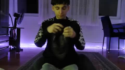 Snapshot of nemcahot chatting on February 6, 2025, 2:33 am nemcahot online show from February 6, 2025, 2:33 am