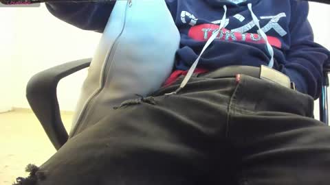 Jhin online show from January 23, 2025, 1:56 pm