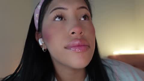 Helena    Every Friday new video for my fan club loves  online show from September 13, 2025, 5:13 pm