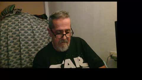 neron401 online show from November 5, 2025, 9:04 pm