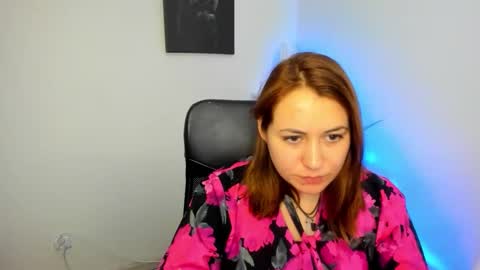 Nessa online show from December 16, 2025, 2:00 pm