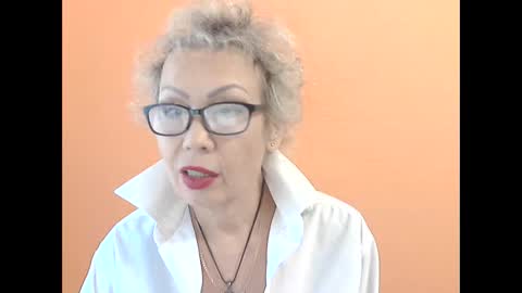 Snapshot of nessyjenixs chatting on October 12, 2025, 8:24 am NessyJenixs online show from October 12, 2025, 8:24 am