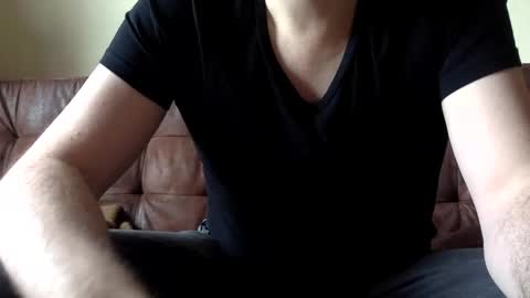 Neu242Gierig online show from March 11, 2025, 11:23 am