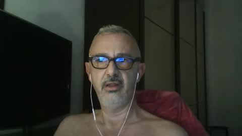 Snapshot of nevenerabis chatting on October 12, 2025, 4:17 pm nevenerabis online show from October 12, 2025, 4:17 pm