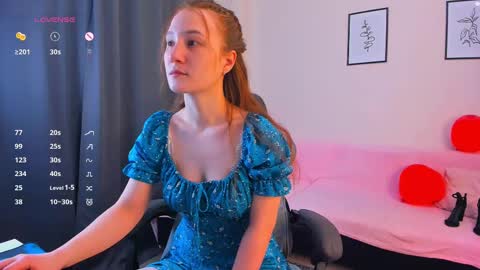 Snapshot of new_boobs chatting on March 10, 2025, 5:22 am Maria 3 online show from March 10, 2025, 5:22 am