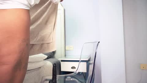 new dee online show from March 11, 2025, 12:28 pm