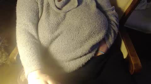 Snapshot of new_milf chatting on January 22, 2025, 3:18 pm Lilly online show from January 22, 2025, 3:18 pm