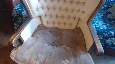 Snapshot of new_milf chatting on March 7, 2025, 12:34 pm Lilly online show from March 7, 2025, 12:34 pm