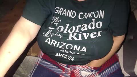 Snapshot of new_milf chatting on September 14, 2025, 2:44 am Lilly online show from September 14, 2025, 2:44 am