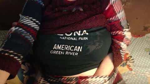 Snapshot of new_milf chatting on October 7, 2025, 3:25 am Lilly online show from October 7, 2025, 3:25 am