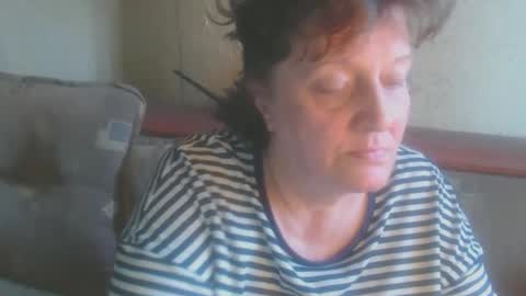 Snapshot of new_milf chatting on October 30, 2025, 9:55 am Lilly online show from October 30, 2025, 9:55 am