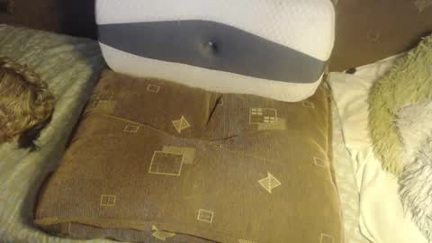 Snapshot of new_milf chatting on November 2, 2025, 5:15 pm Lilly online show from November 2, 2025, 5:15 pm