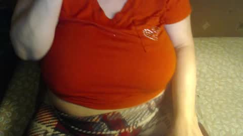 Snapshot of new_milf chatting on November 23, 2025, 7:46 pm Lilly online show from November 23, 2025, 7:46 pm